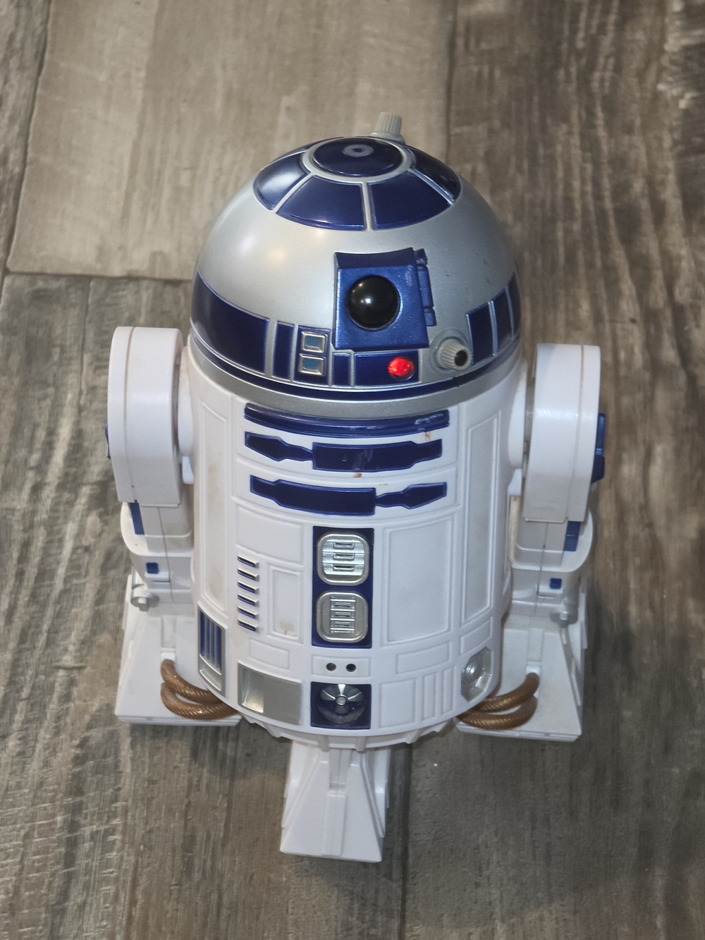 Star Wars R2-D2 Interactive Droid